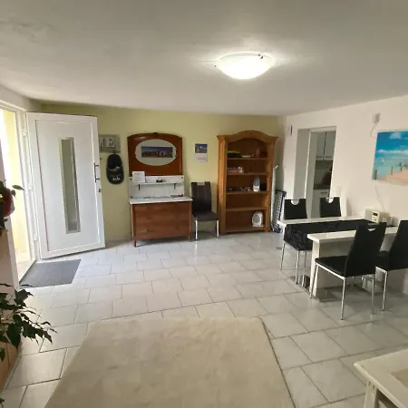 Ferien Appartement *